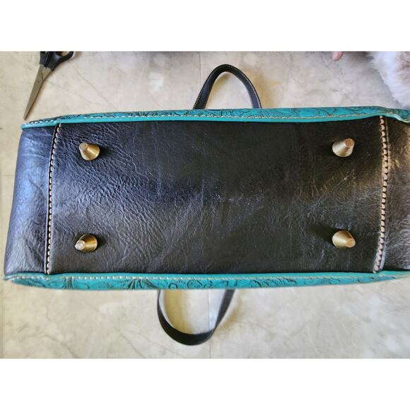 Montana West Concealed Carry Purse Turquoise And Black - Picture 7 of 11